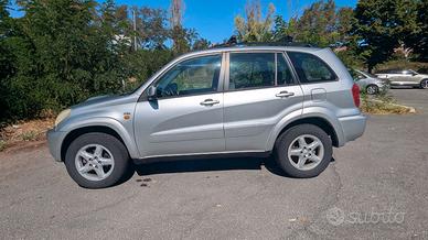 Toyota RAV 4 Rav4 II 2003 5p 2.0 d-4d "sol" -ASI-