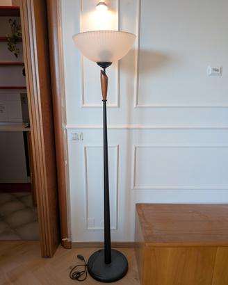 lampada da terra piantana