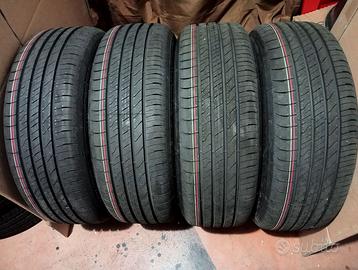 KIT 205 60 16 96H Goodyear Efficient Grip + Cerchi