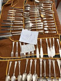 Servizio posate antico