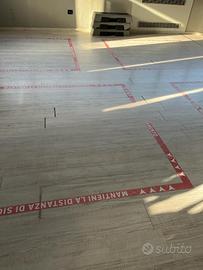 Pavimento in laminato usato