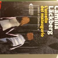 libro romanzo "l'uccello del malaugurio" Lackberg