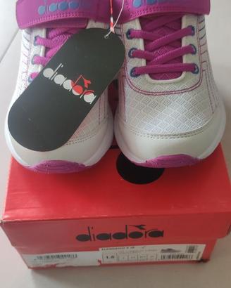 Scarpe bimba