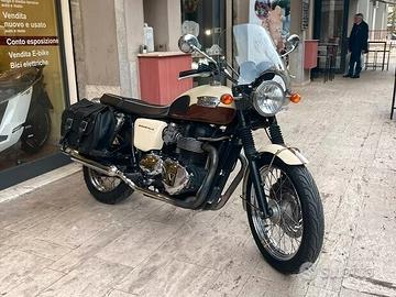 Bonneville T100, Finanziabile, Permuta.
