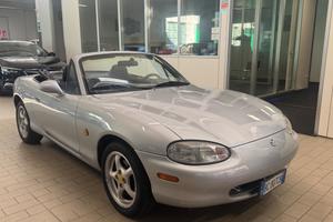 Mazda MX-5 1.6i 16V cat