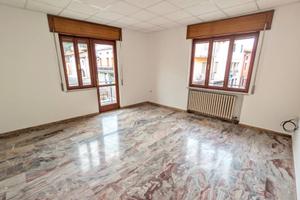 Appartamento di 100 m² con 4 locali a Chiampo