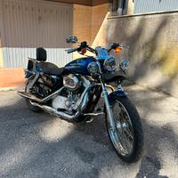 Harley-Davidson Sportster 883 Custom