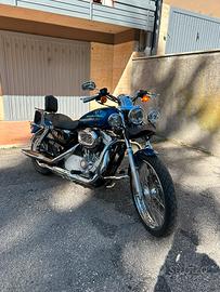 Harley-Davidson Sportster 883 Custom