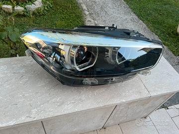 Faro originale dx bmw f20