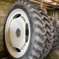 Pneumatici per diserbo bkt