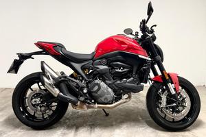 DUCATI Monster 937 RED
