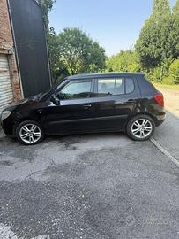 Skoda Fabia 1.4 benzina/GPL –271.000 km