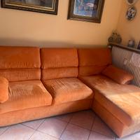 Divano antimacchia con penisola