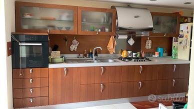 Cucina Rossana buono stato – pronta per la tua