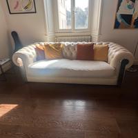 Divano Fendi tre posti in pelle