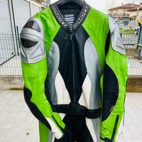Tuta in pelle moto