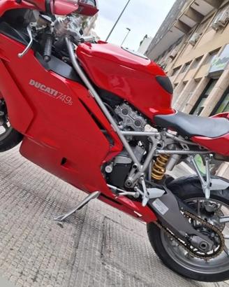 Ducati 749 S testastretta