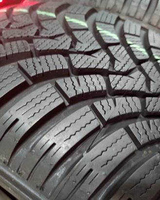 4 GOMME DA NEVE 205 55 17 COME NUOVE 99% FALKEN