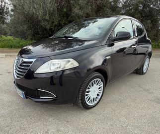 Lancia Ypsilon 1.2 Ecochic (Benzina/GPL)