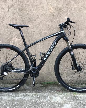 MTB 29 in carbonio