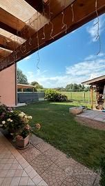 Porzione di schiera 4 camere e  portico padronale
