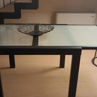 TAVOLO ALLUNGABILE SALOTTO E/O CUCINA