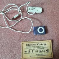 0404NN-Apple iPod Shuffle Viola