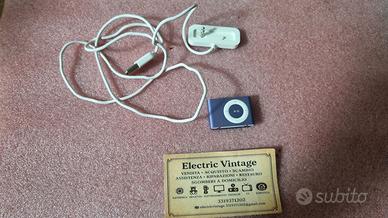 0404NN-Apple iPod Shuffle Viola