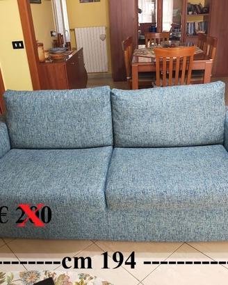 Divano tre posti, non è divano letto