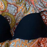 Due reggiseni push up tezenis taglia 1B