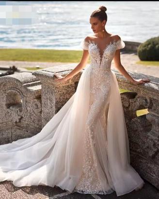 Abito da sposa sartoriale nuovo, colore avorio