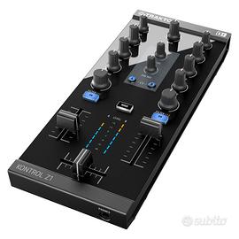 Traktor Kontrol Z1 — DJ Mixing Interface
