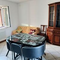 Casa accostata ristrutturata su due livelli