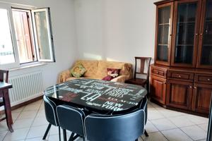 Casa accostata ristrutturata su due livelli