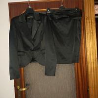 Tailleur con gonna