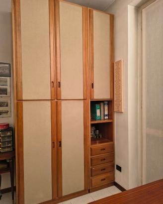 Armadio Guardaroba in legno con cassetti