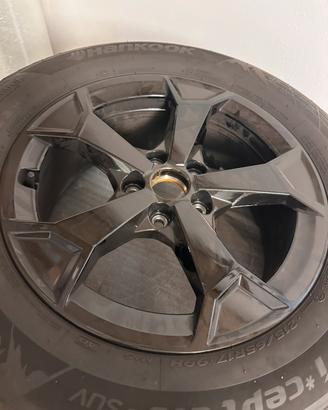 Cerchi in lega Audi Q3 SPB 17” + gomme invernali