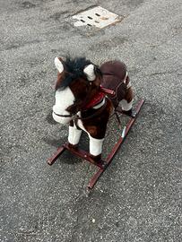 Cavallo a dondolo