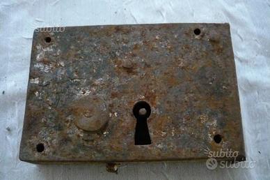 SERRATURA Antica dell'800