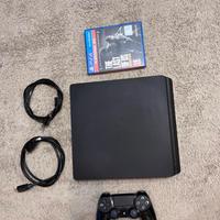 PLAYSTATION 4 SLIM