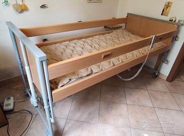 Letto regolabile con materassino antidecubito