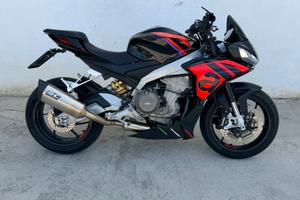 Aprilia tuono 660 factory