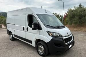 PEUGEOT Boxer 2.2B-HDi S&S PLM-TM 140 - 2023