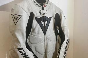 Tuta moto dainese intera in pelle taglia 48
