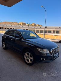 Audi Q5 8R 2.0 TDI 190 CV S Tronic advanced plus