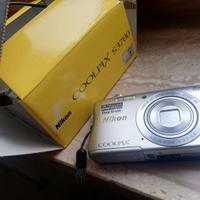 Nikon Coolpix s3700