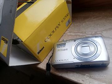 Nikon Coolpix s3700