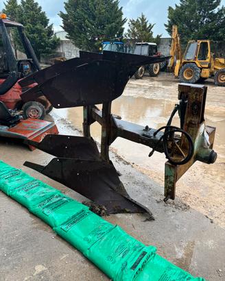 2 vomeri e aratro per carciofeto