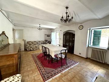 Appartamento di 65 m² con 3 locali e box auto a Gu