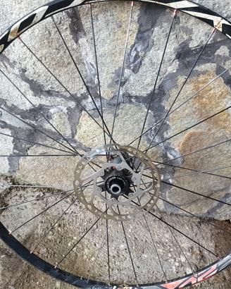 ruota posteriore syncross xr2.0 solo per ricambi